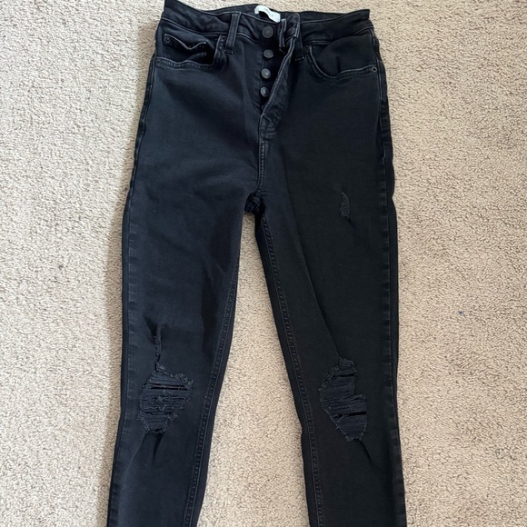 Forever 21 Black Skinny Distressed Jeans - Picture 1 of 5